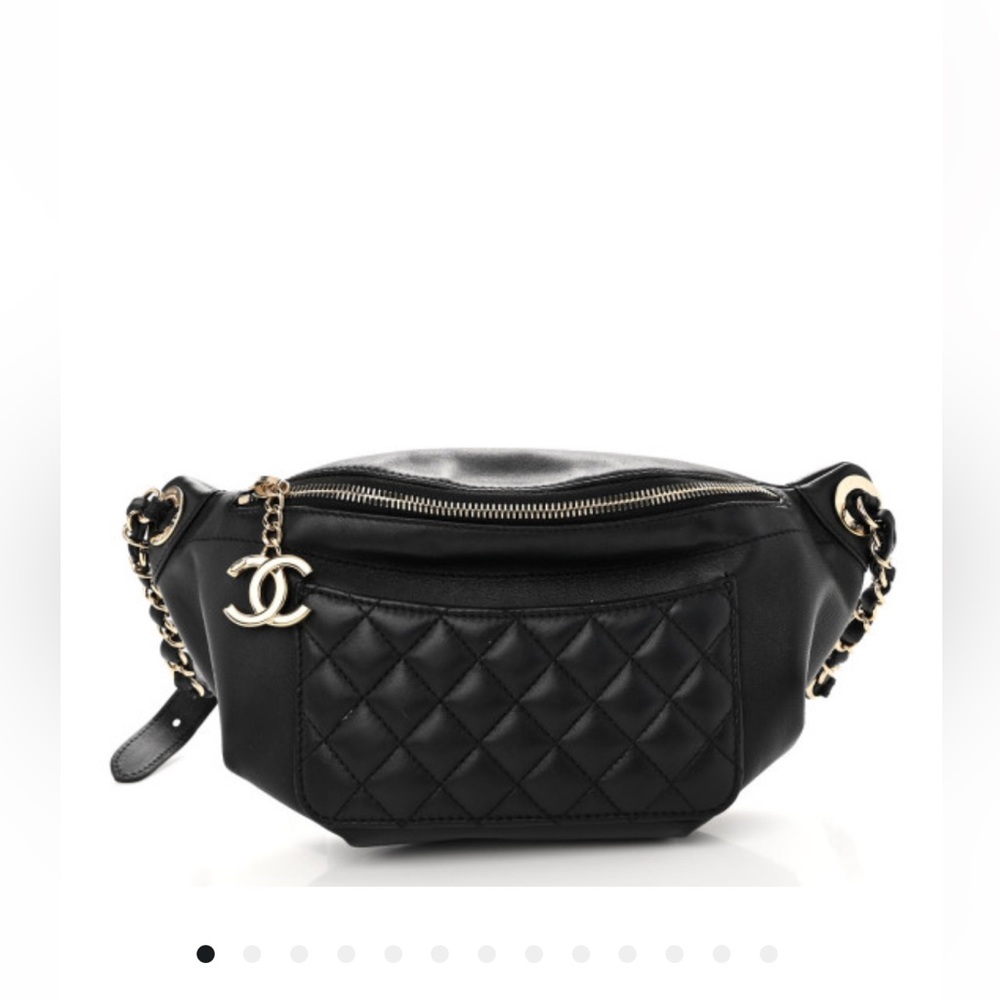 Chanel belt bag black light use excellent condition 🔥🔥🔥